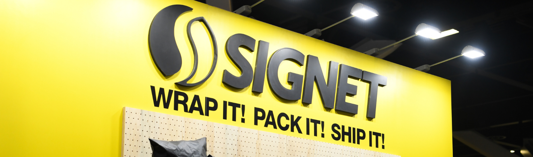 Custom Signet Boxes and Tape