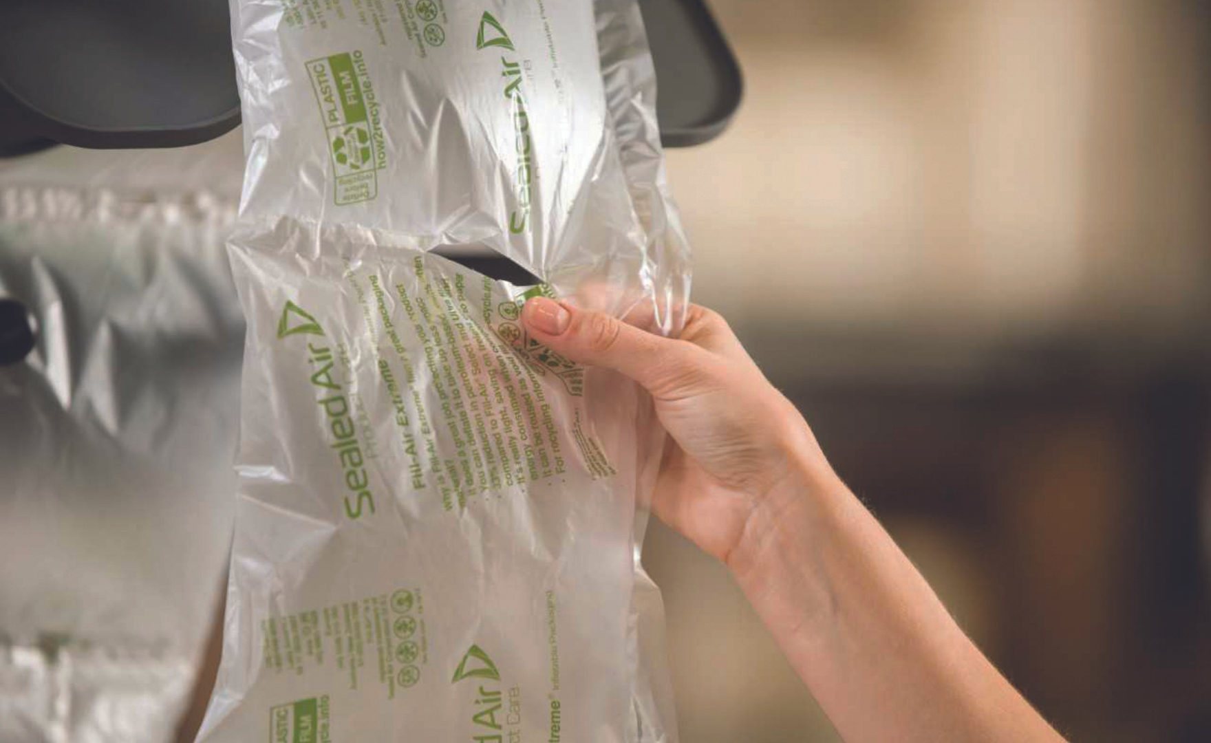 Sealed Air FillAir Rocket