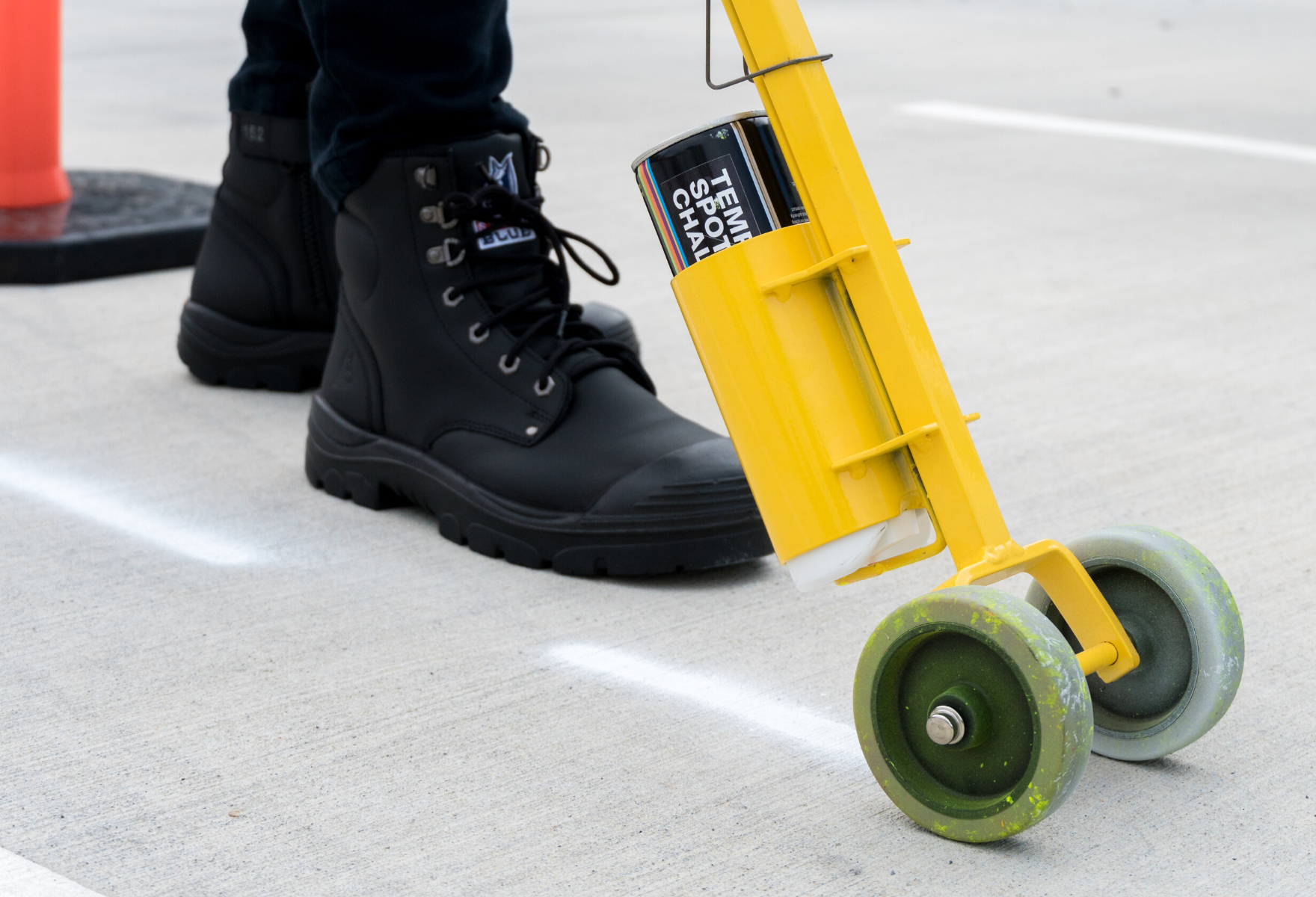 Signet's Own Temporary Spot Marking Chalk Spray marking concrete